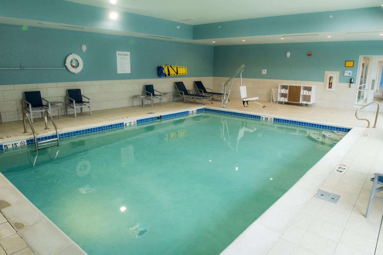 Holiday Inn Express & Suites - Merrillville By Ihg Ngoại thất bức ảnh