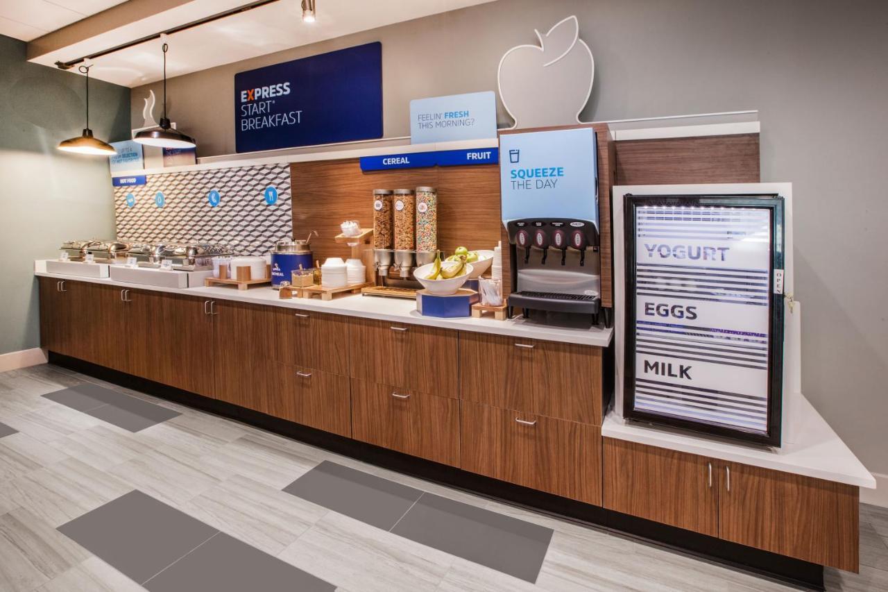 Holiday Inn Express & Suites - Merrillville By Ihg Ngoại thất bức ảnh